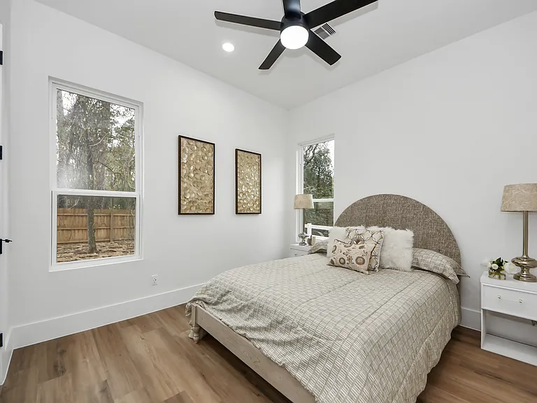 23855 Creekwood Dr — Photo 28