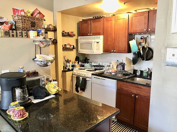 337 Beacon St. #6 Boston - Back Bay Unit Photo 3