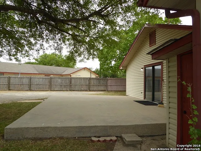 11002 Gaylord Dr