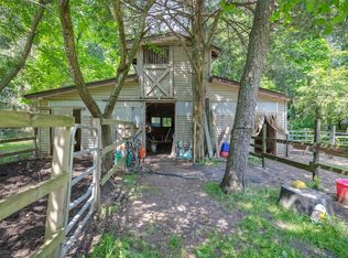 33 N Coleman Rd, Centereach, NY 11720