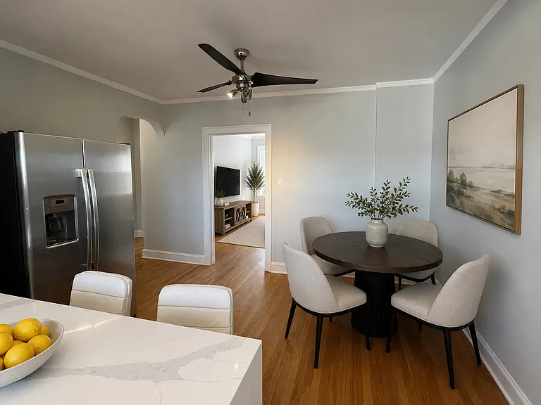 2834 North Lockwood Avenue - 3D — Photo 3