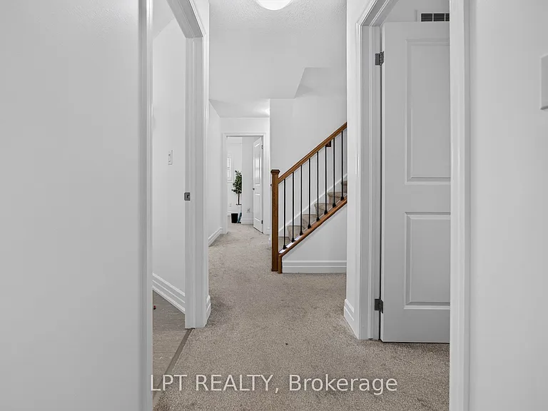 148 Hollybrook Trl S — Photo 22