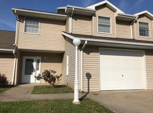 1307 Trails End Rd, Carterville, IL 62918