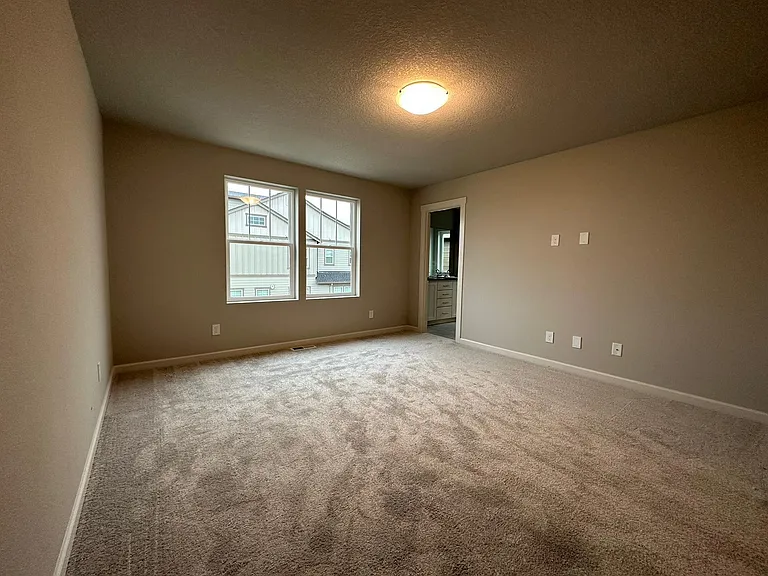 3818 SE 83rd Ave — Photo 20
