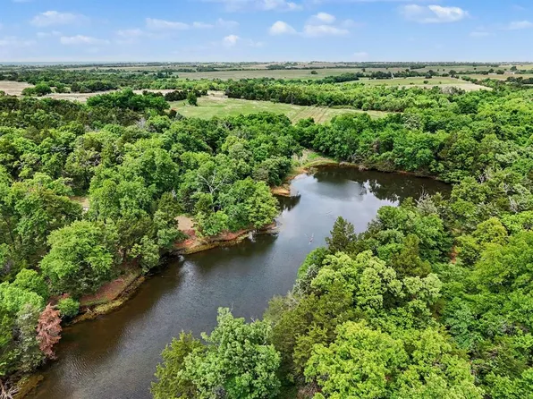 1141 Creekside Trl #14, Guthrie, OK 73044