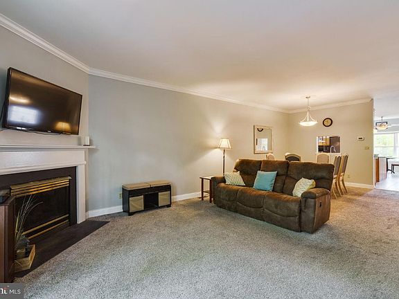 5th image of 120 Vineyards Ct