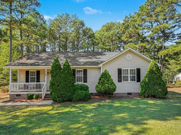6100 Willow Crest Ln, Willow Spring, NC 27592