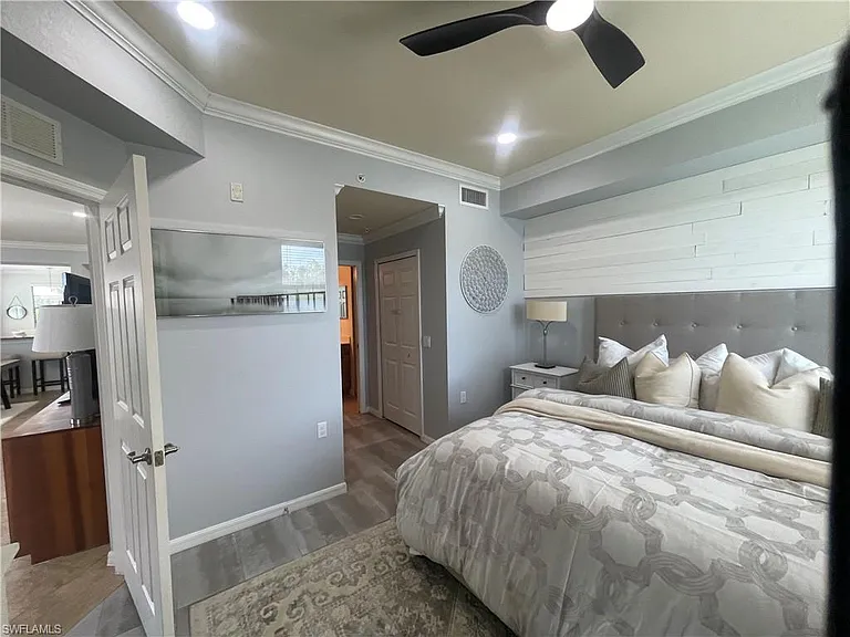 9727 Acqua Ct #418 — Photo 36