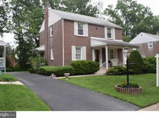 2535 Woodleigh Rd, Havertown, PA 19083