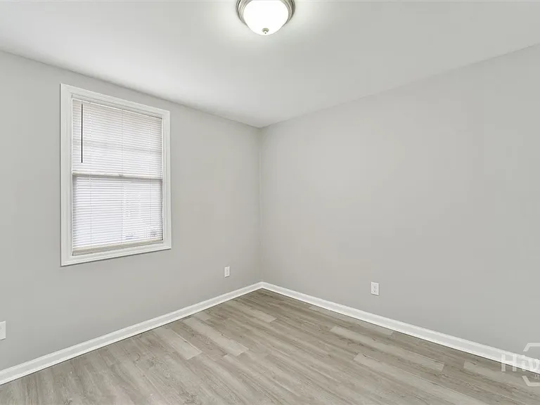 2120 Bulloch St #2122 — Photo 8