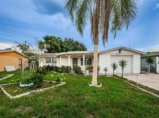 3332 Eisenhower Dr, Holiday, FL 34691