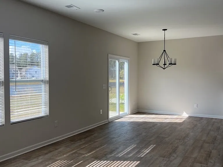 509 Purple Finch Rd — Photo 7