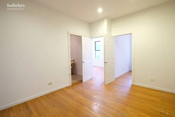 Rented by Sotheby's International Realty | media 27