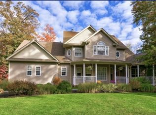 22 Haddon Rd, Hewitt, NJ 07421