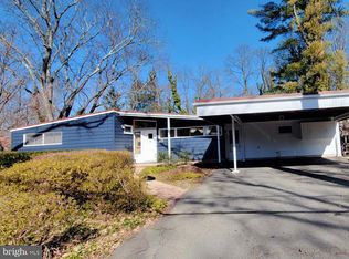 47 Deerpath Ln, Princeton, NJ 08540