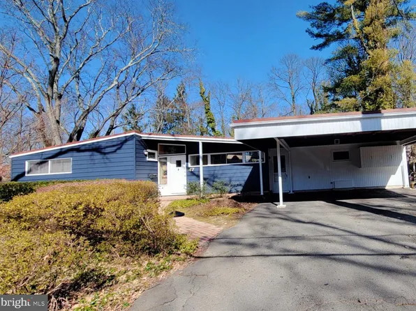 47 Deerpath Ln, Princeton, NJ 08540