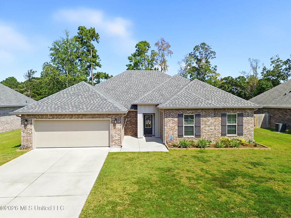 1st image of 6814 Rolling Green Dr