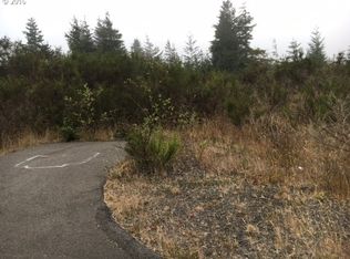91576 Grinnell Ln, Coos Bay, OR 97420