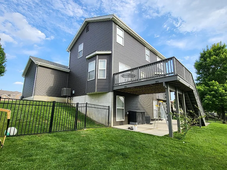 861 Saybrook Falls Dr — Photo 2