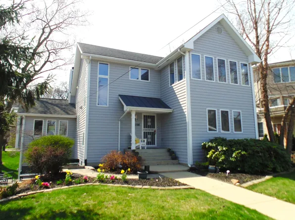 8508 Pine Ave, Gary, IN 46403