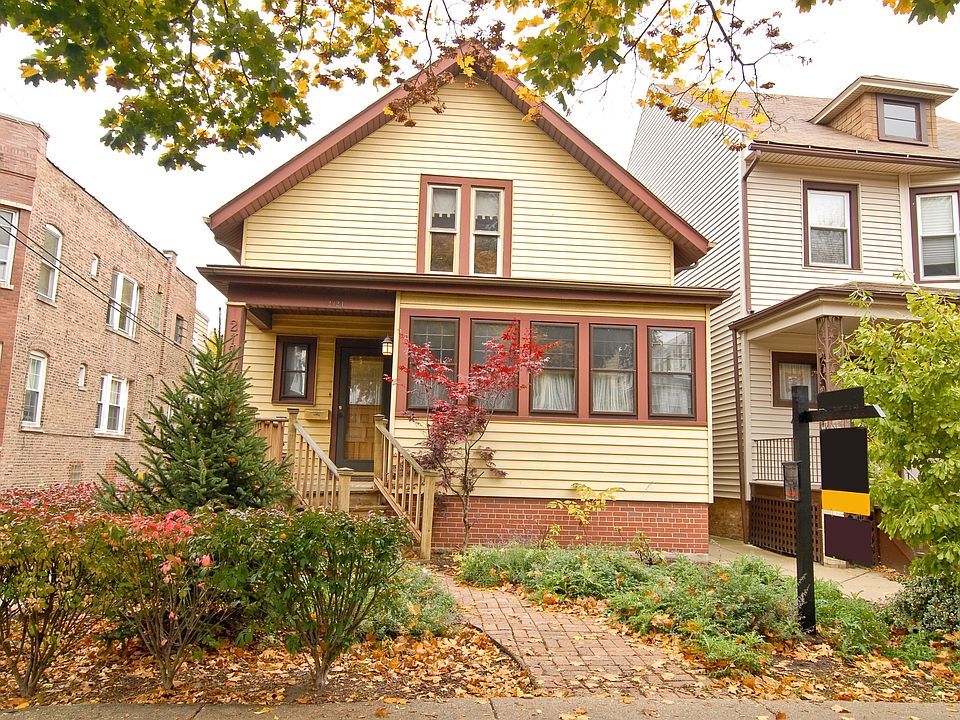 1st image of 2121 W Sunnyside Ave