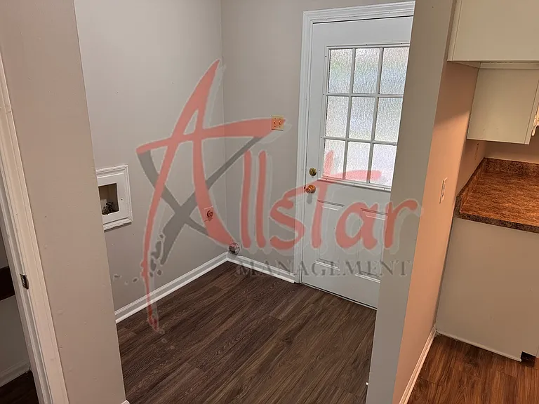 6475 Forest Glen Dr — Photo 15