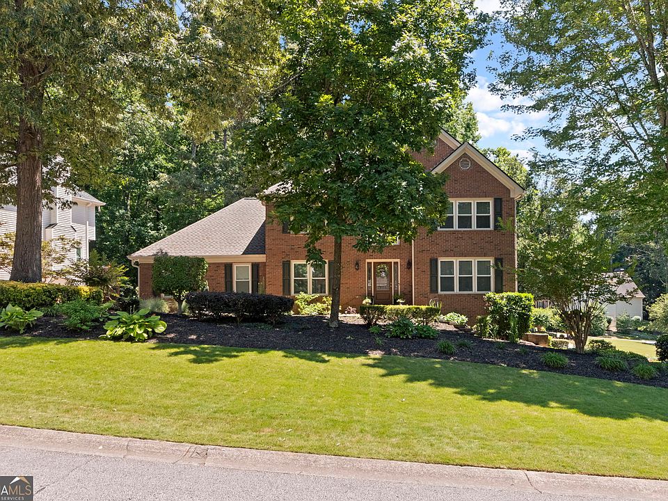1st image of 6053 Braidwood Close NW