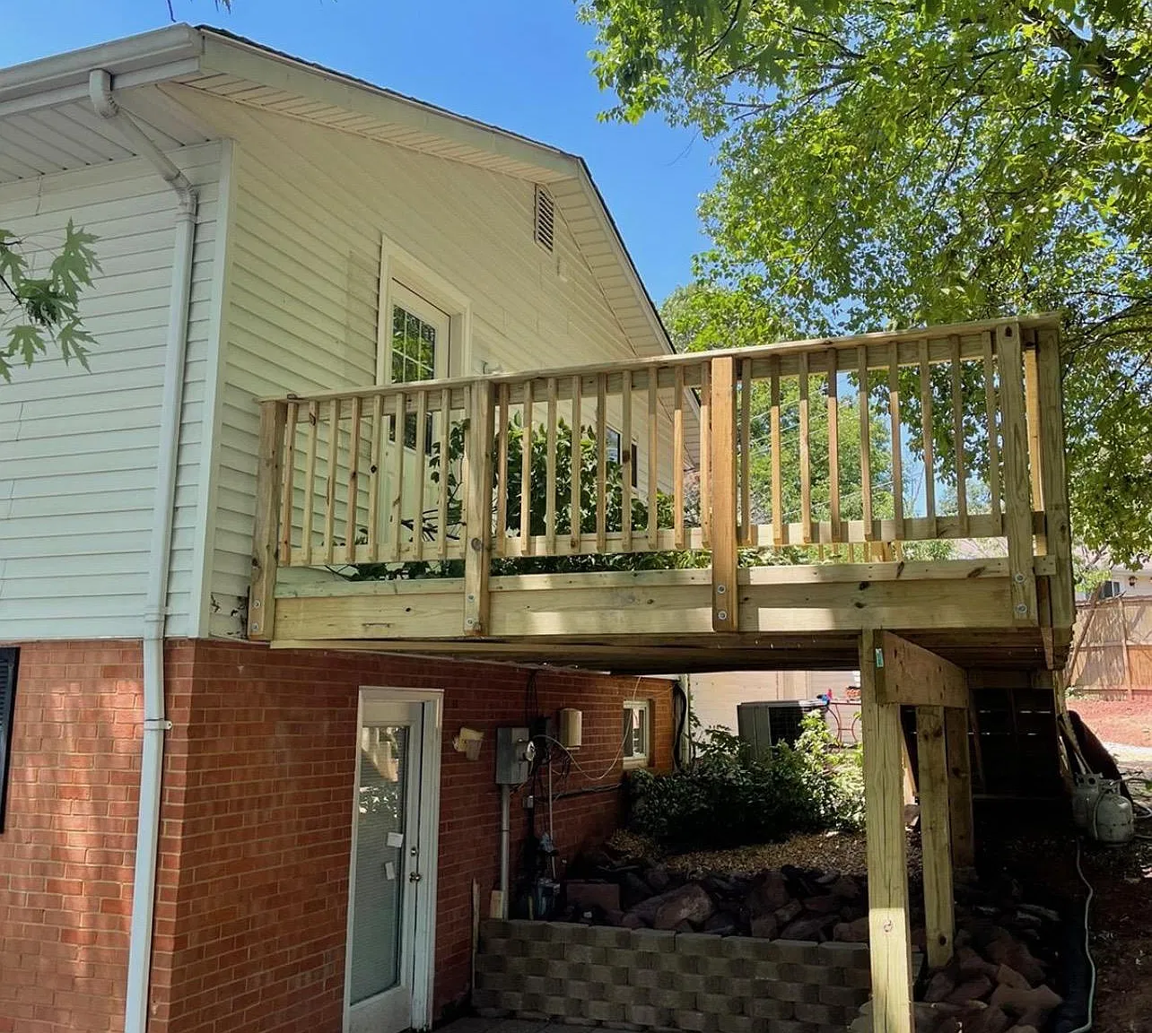 4 bed, 1668 sqft, $4,500 — Photo 4