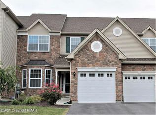 1826 Big Ridge Dr, East Stroudsburg, PA 18302