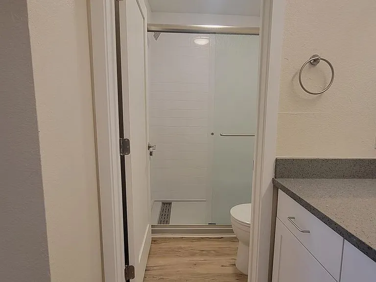 Sand Pebble Community *Renovated Units — Photo 122