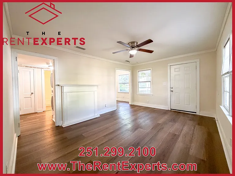 104 Ellinor St — Photo 3