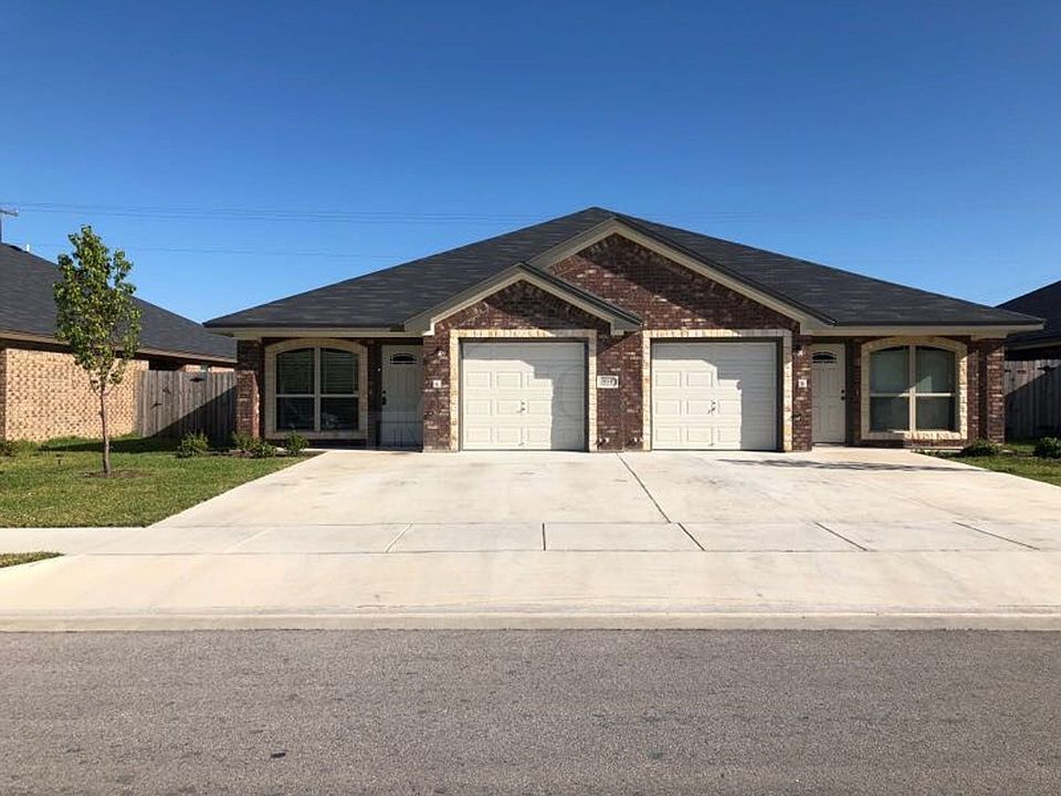 1st image of 504 Sladecek Dr