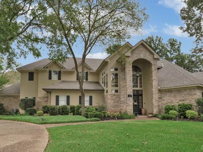 765 Southern Trace Pkwy, Shreveport, LA, 71106