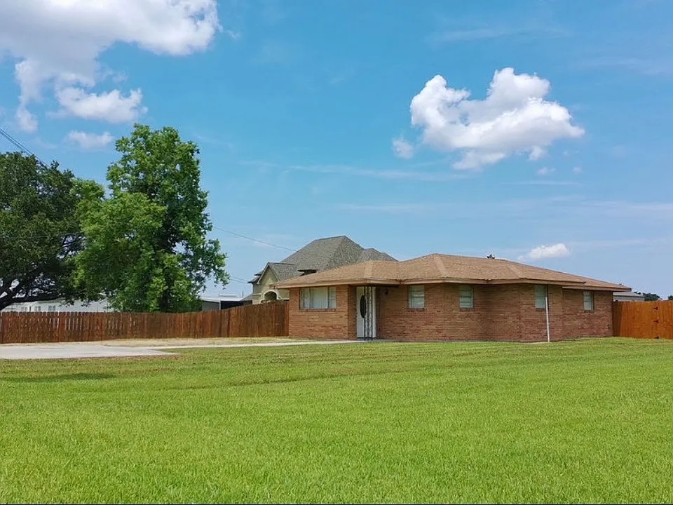 32290 State Highway 642 N