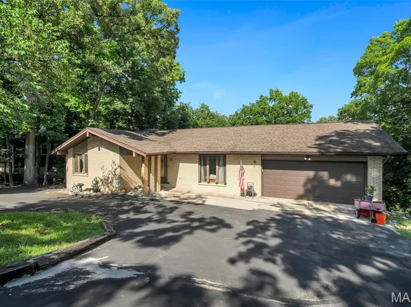 164 S Kings Rd, Lake Sherwood, MO 63357