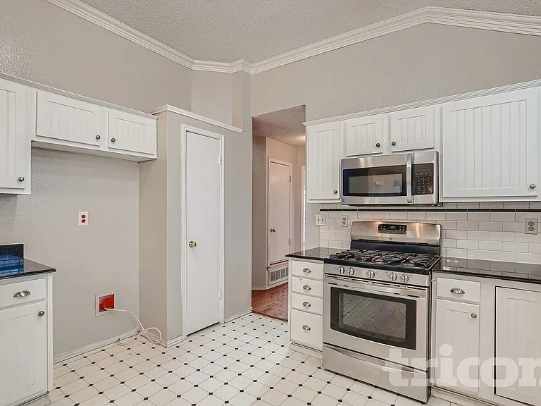 4309 Grason Dr — Photo 4