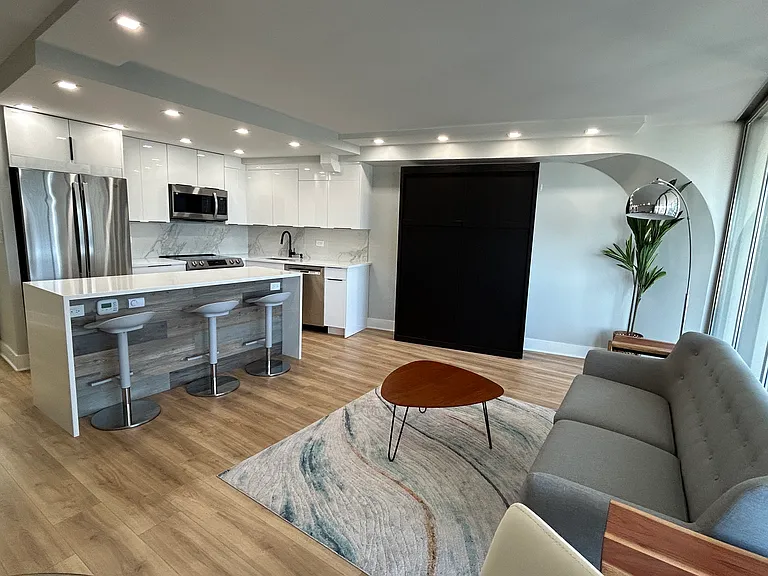 300 N State St #5125 — Photo 12