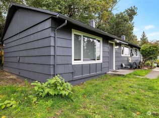 3218-3220 Halverson Ave, Bremerton, WA 98310