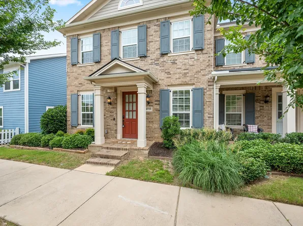 8729 Bridge St, North Richland Hills, TX 76180