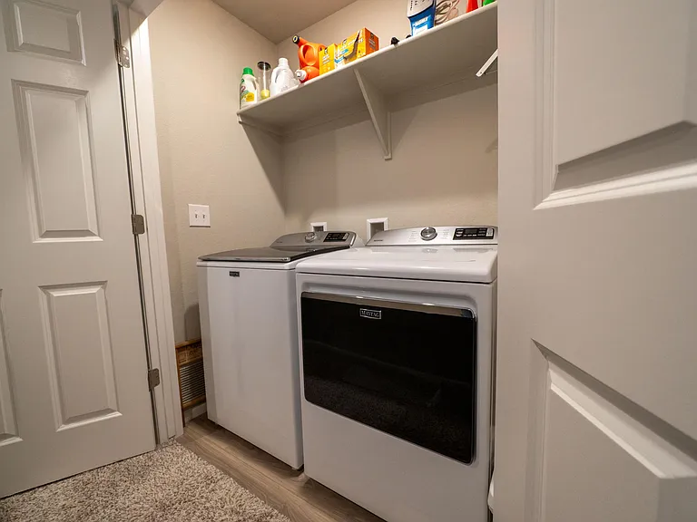 5677 Vivian St — Photo 3