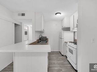18620 Hatteras St UNIT 276, Tarzana, CA 91356