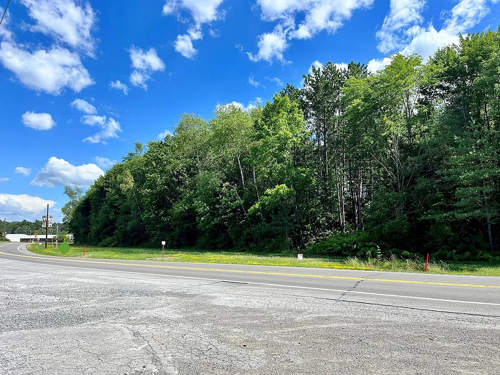 16194 Route 322 photo 1