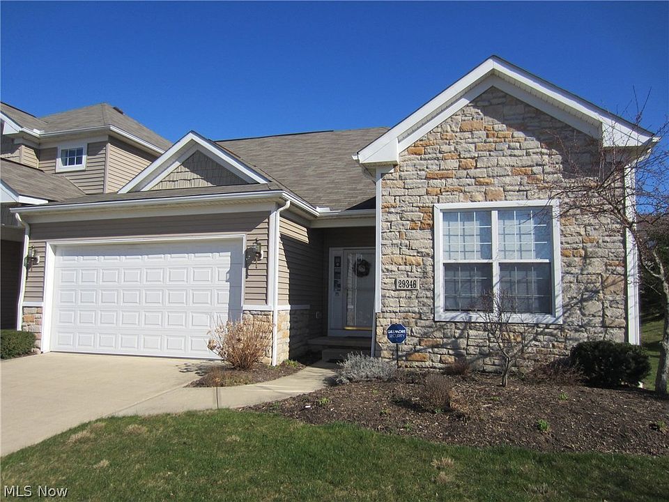 1st image of 29346 Hummingbird Ct #94