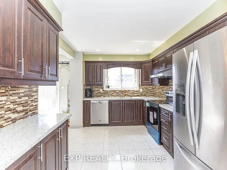3270 Klaiman Dr — Photo 15