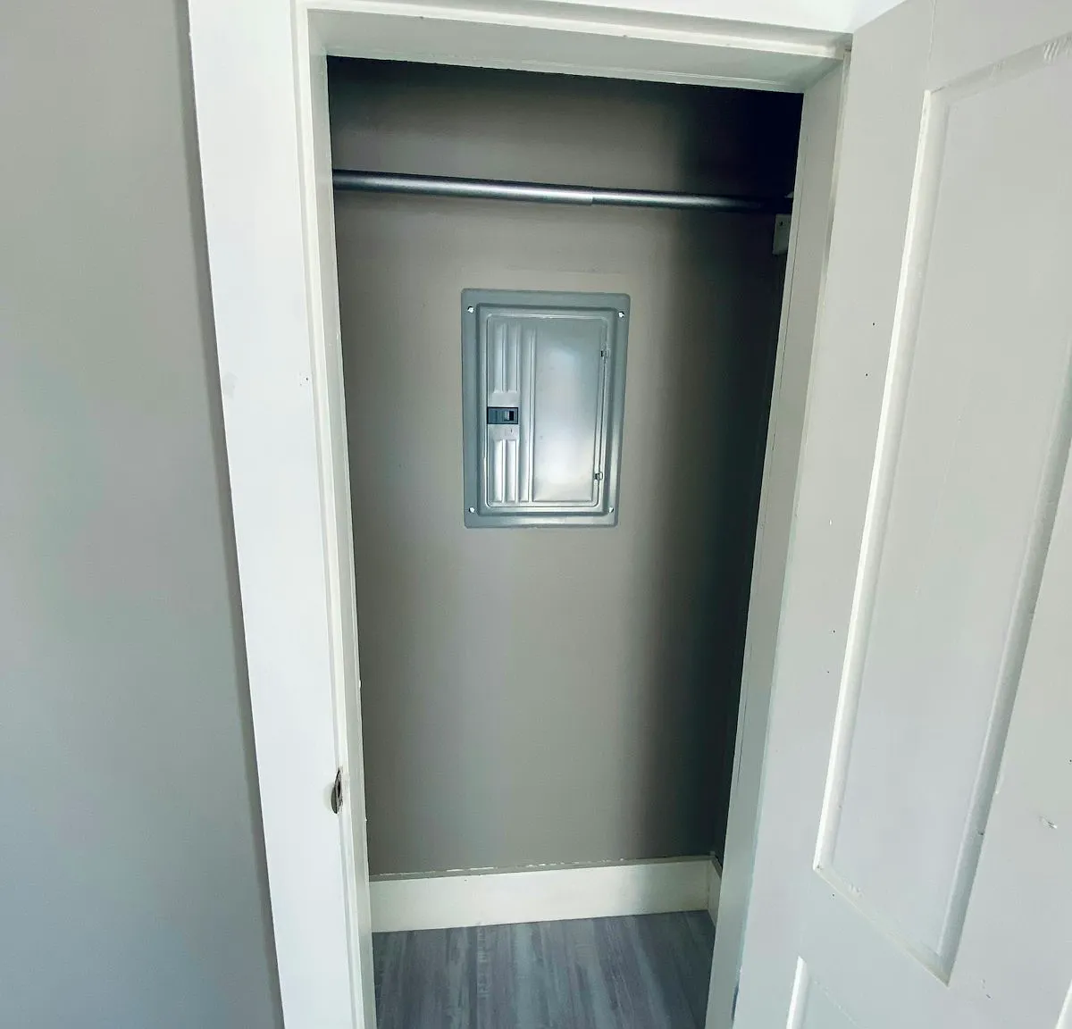 260 Lake Street, Unit 2 — Photo 4