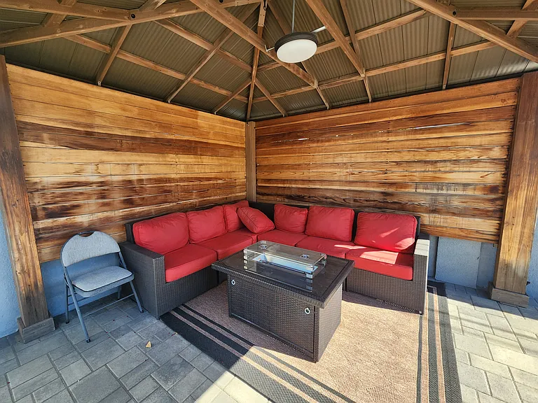 17200 Willard St — Photo 48