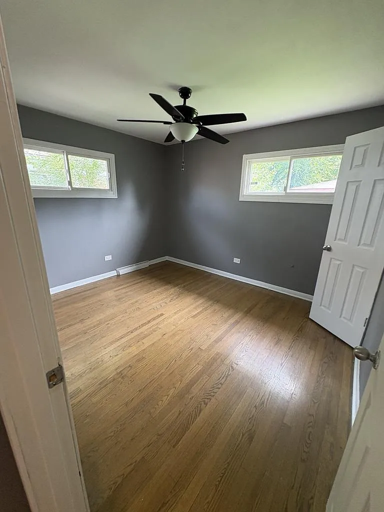 2 bed, 1036 sqft, $2,000 — Photo 3