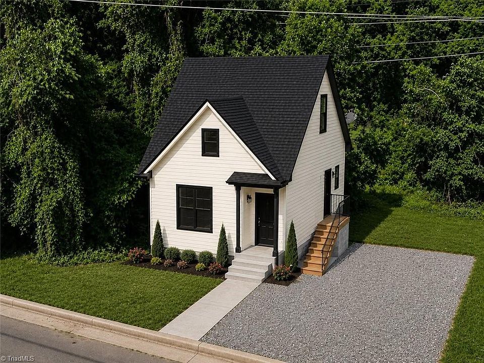 1st image of 500 Loach St