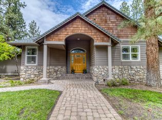 3290 NW Massey Dr, Bend, OR 97703