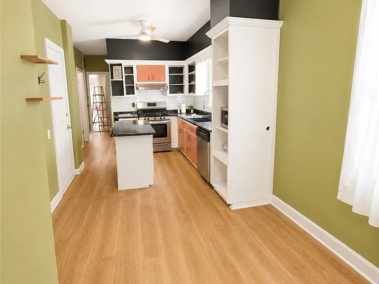 83 Baynes St #LOWER — Photo 5